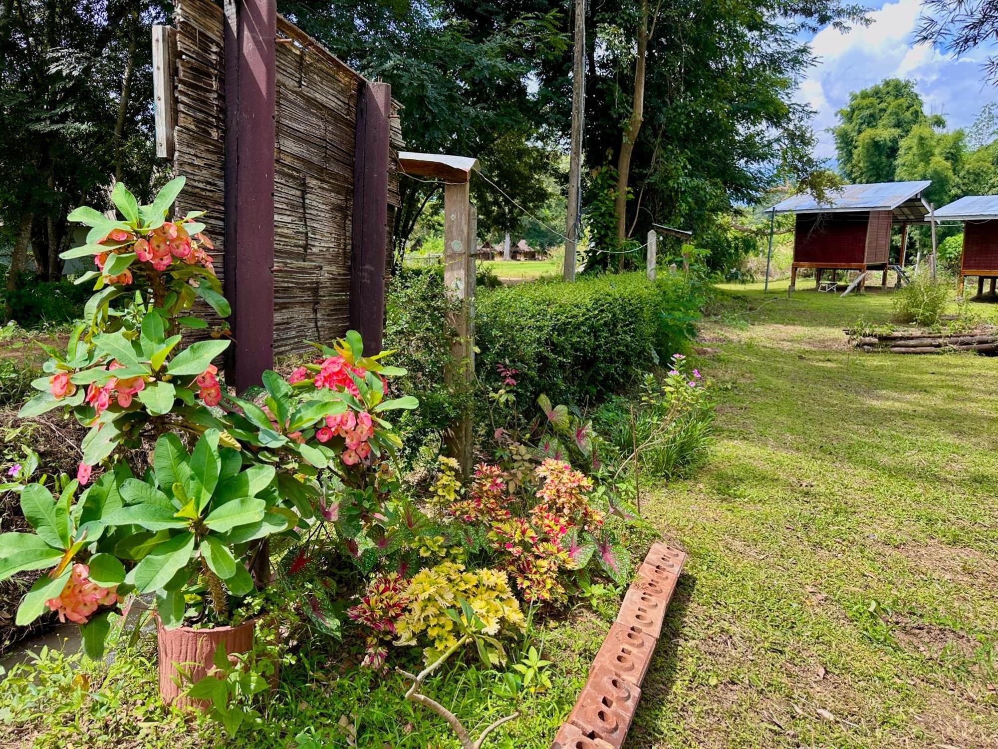 Twin Hut Hotell Pai Eksteriør bilde