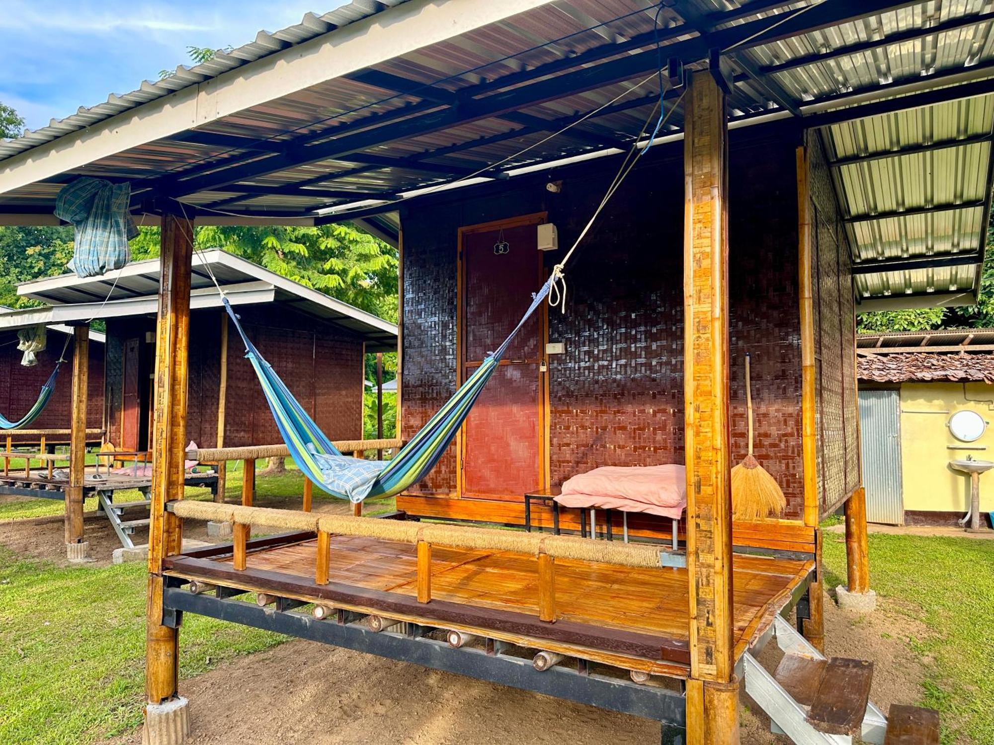 Twin Hut Hotell Pai Eksteriør bilde